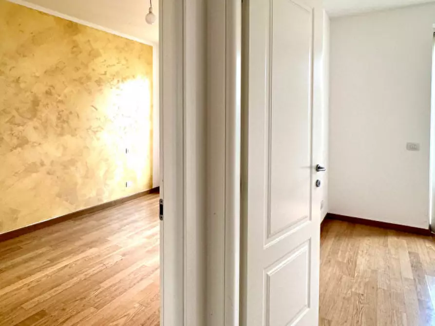 Immagine 7 di Appartamento in vendita  in Via dei Molini a Sarzana