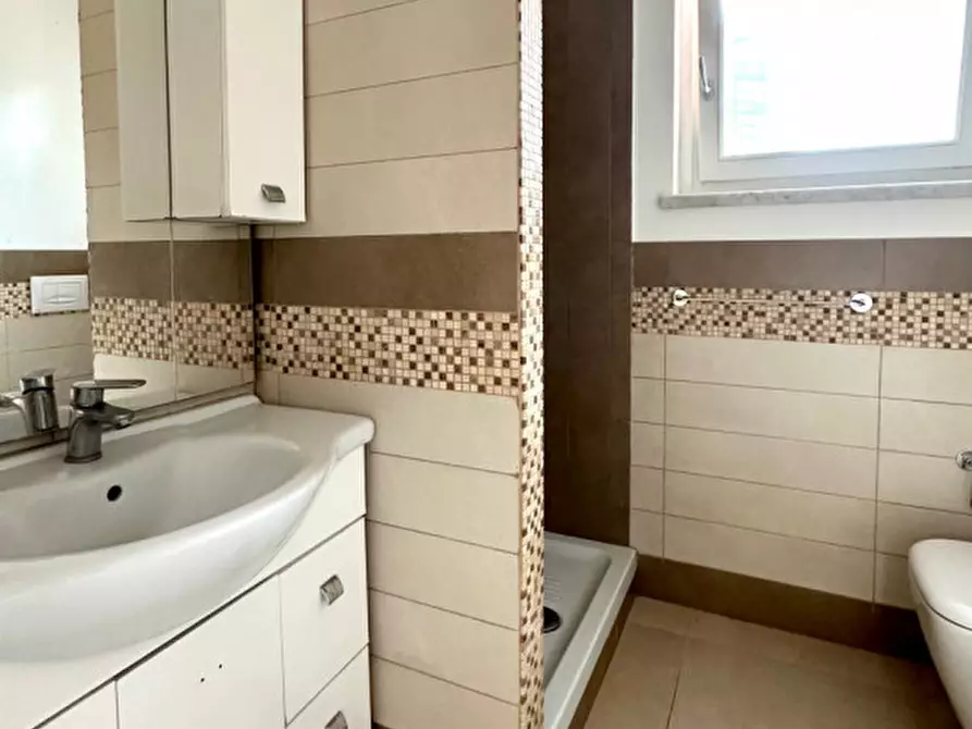 Immagine 12 di Appartamento in vendita  in Via dei Molini a Sarzana