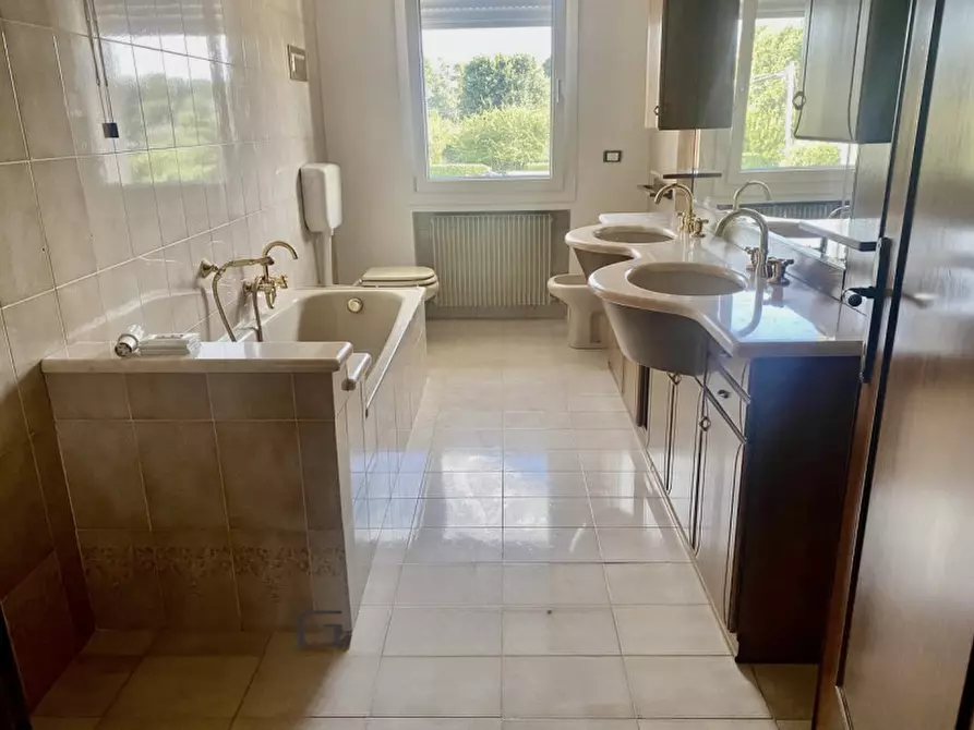 Immagine 16 di Villetta a schiera in vendita  in Via Motte a Castello Di Godego