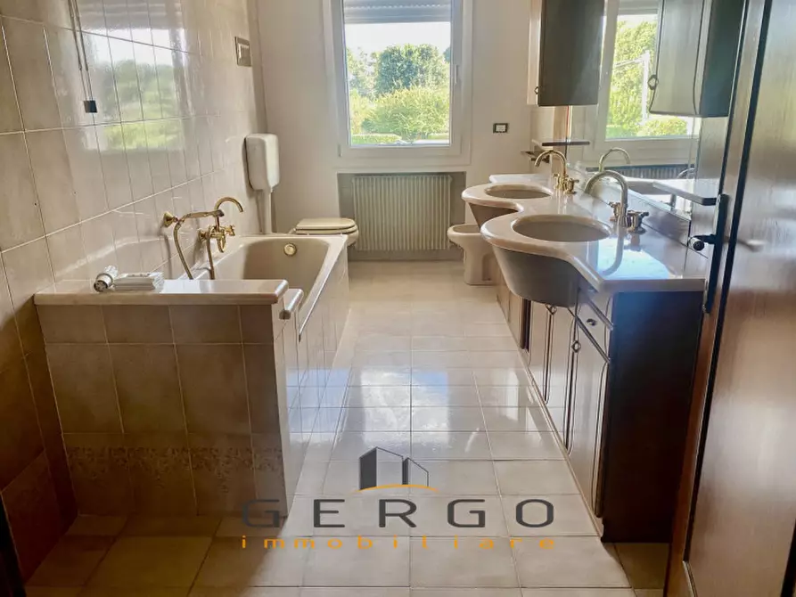 Immagine 28 di Villetta a schiera in vendita  in Via Motte a Castello Di Godego