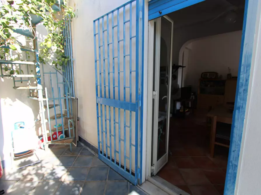 Immagine 3 di Villa in vendita  in Contrada Casa Bianca a Messina