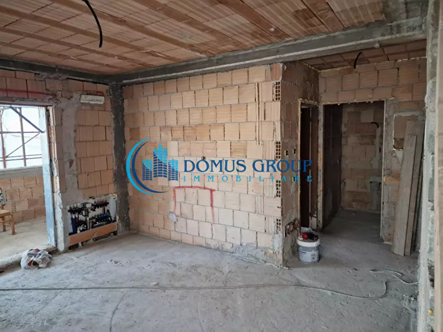 Immagine 11 di Villa in vendita  in Via Beinasco a Roma