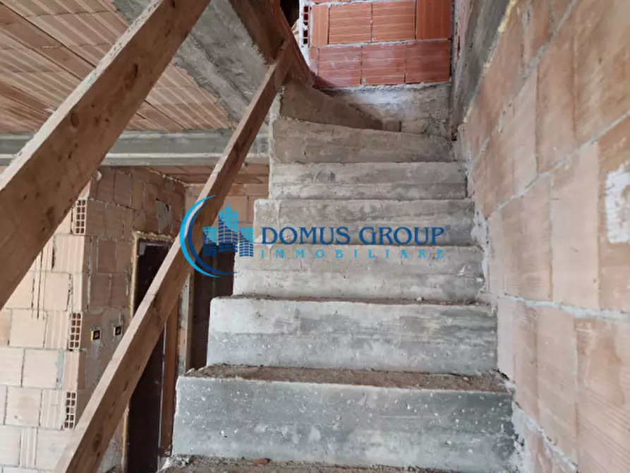 Immagine 12 di Villa in vendita  in Via Beinasco a Roma