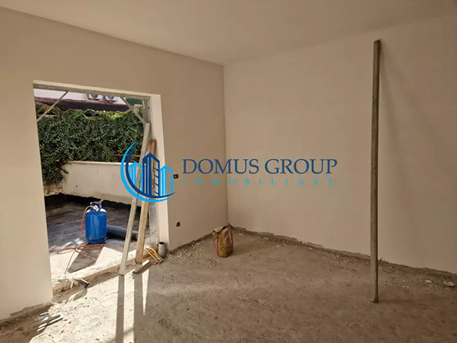 Immagine 15 di Villa in vendita  in Via Beinasco a Roma