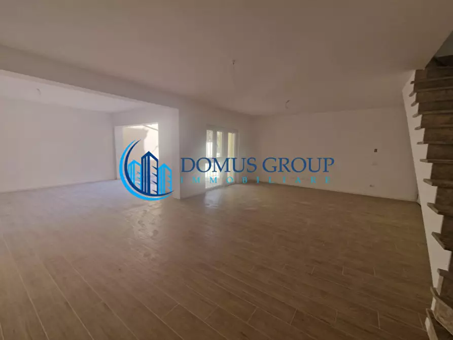 Immagine 16 di Villa in vendita  in Via Beinasco a Roma