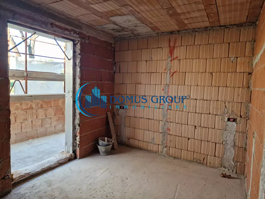 Immagine 19 di Villa in vendita  in Via Beinasco a Roma