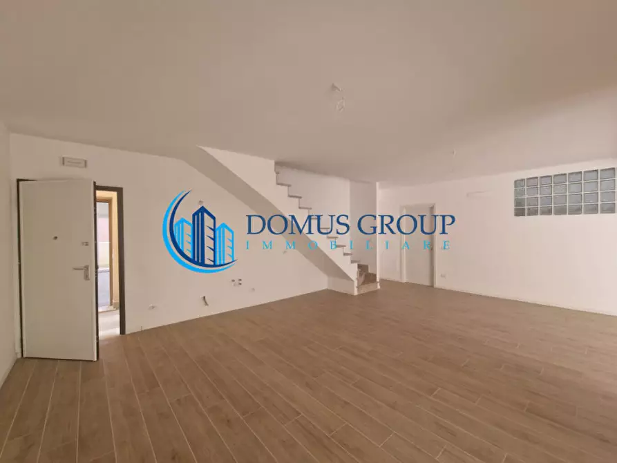 Immagine 26 di Villa in vendita  in Via Beinasco a Roma