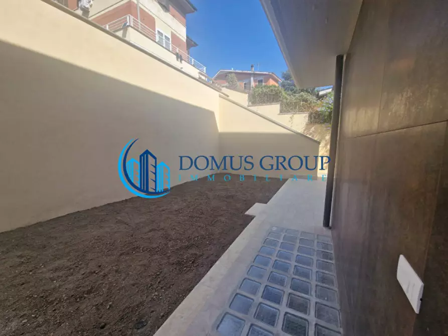 Immagine 32 di Villa in vendita  in Via Beinasco a Roma