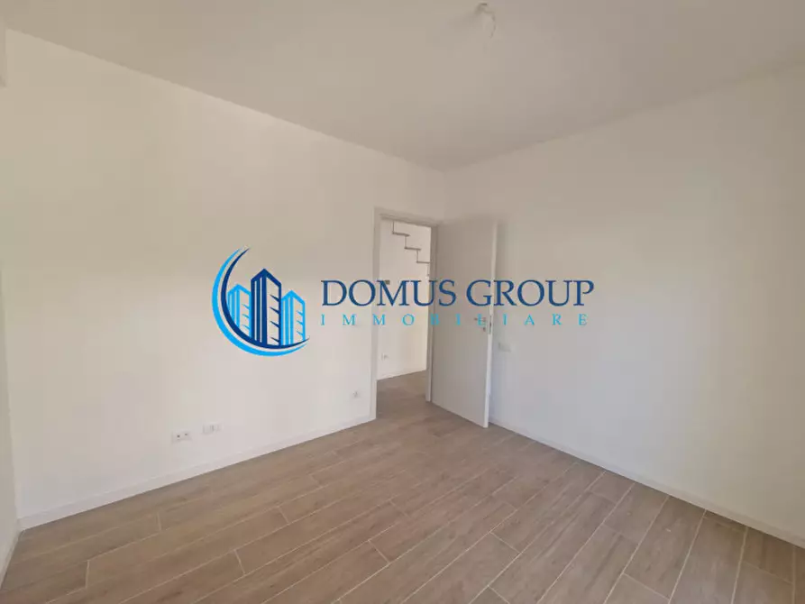 Immagine 41 di Villa in vendita  in Via Beinasco a Roma