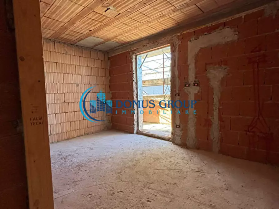 Immagine 40 di Villa in vendita  in Via Beinasco a Roma