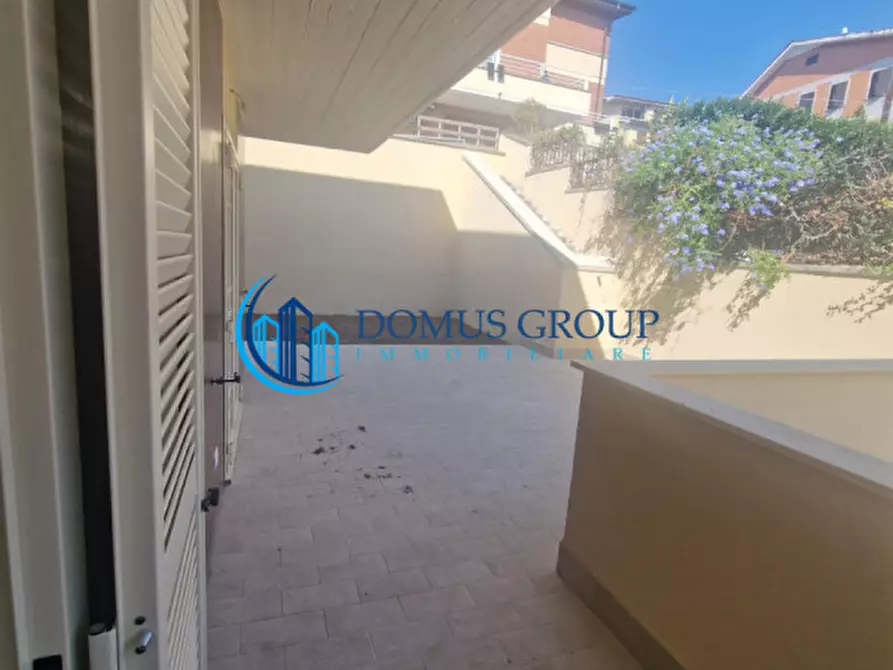 Immagine 48 di Villa in vendita  in Via Beinasco a Roma