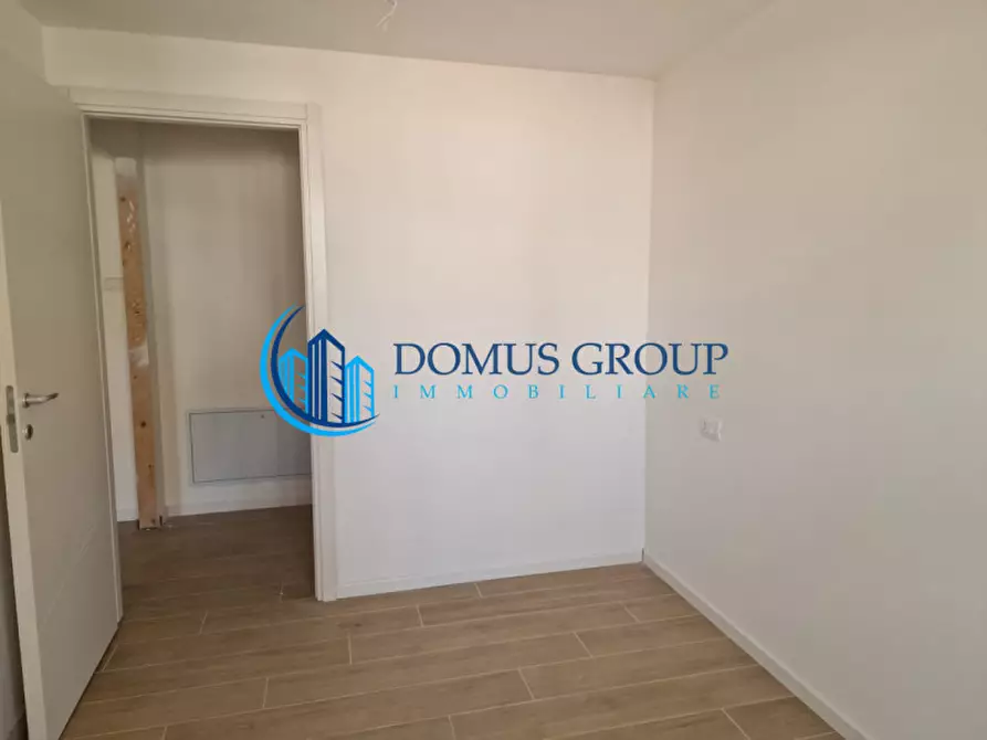 Immagine 57 di Villa in vendita  in Via Beinasco a Roma
