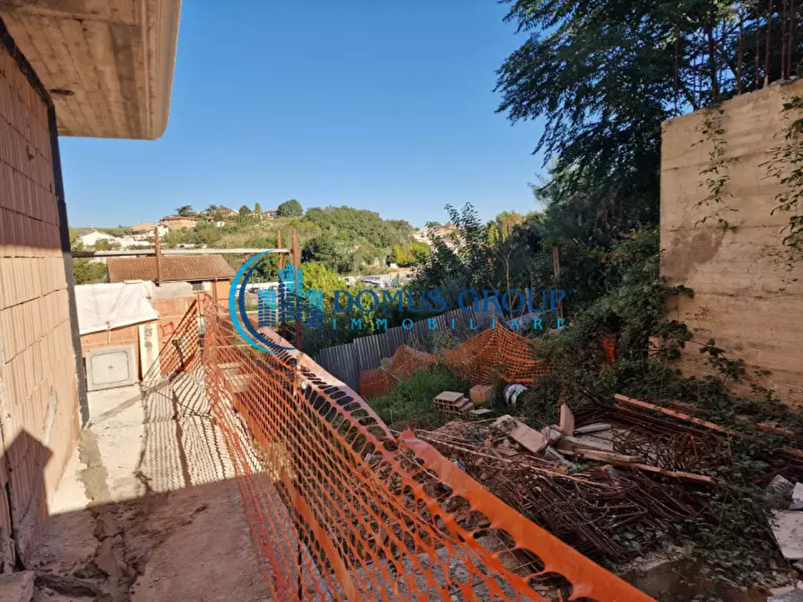 Immagine 56 di Villa in vendita  in Via Beinasco a Roma