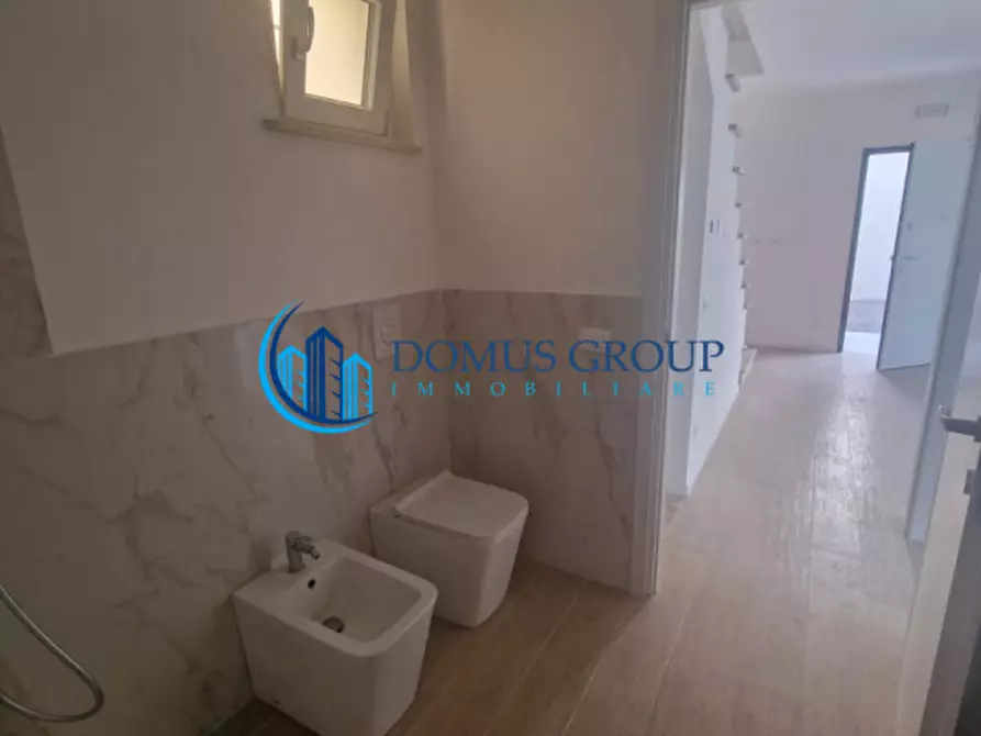 Immagine 63 di Villa in vendita  in Via Beinasco a Roma