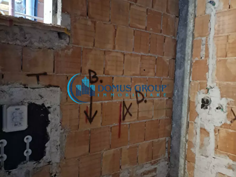 Immagine 65 di Villa in vendita  in Via Beinasco a Roma