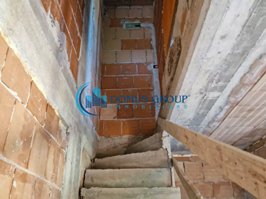 Immagine 70 di Villa in vendita  in Via Beinasco a Roma