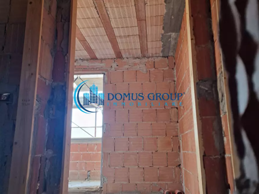 Immagine 71 di Villa in vendita  in Via Beinasco a Roma