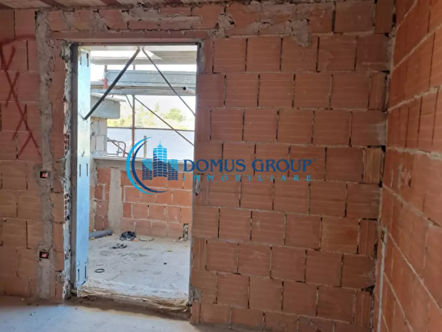 Immagine 75 di Villa in vendita  in Via Beinasco a Roma