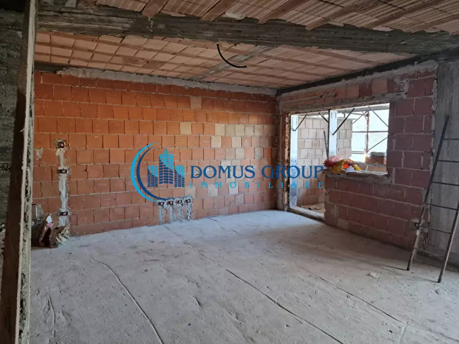 Immagine 93 di Villa in vendita  in Via Beinasco a Roma