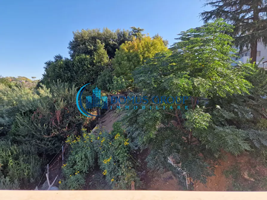 Immagine 98 di Villa in vendita  in Via Beinasco a Roma