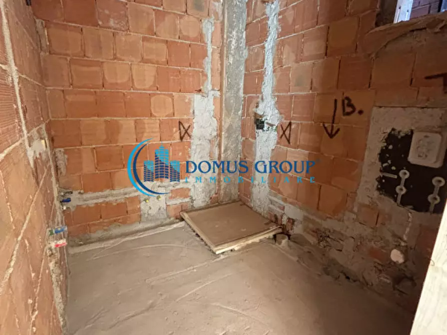 Immagine 113 di Villa in vendita  in Via Beinasco a Roma