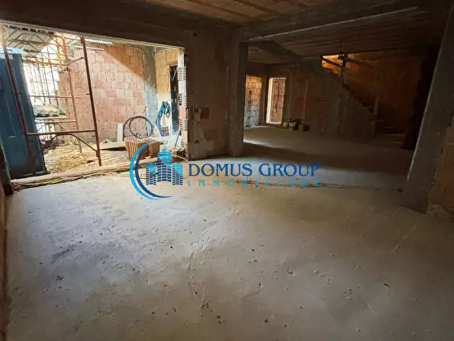 Immagine 123 di Villa in vendita  in Via Beinasco a Roma