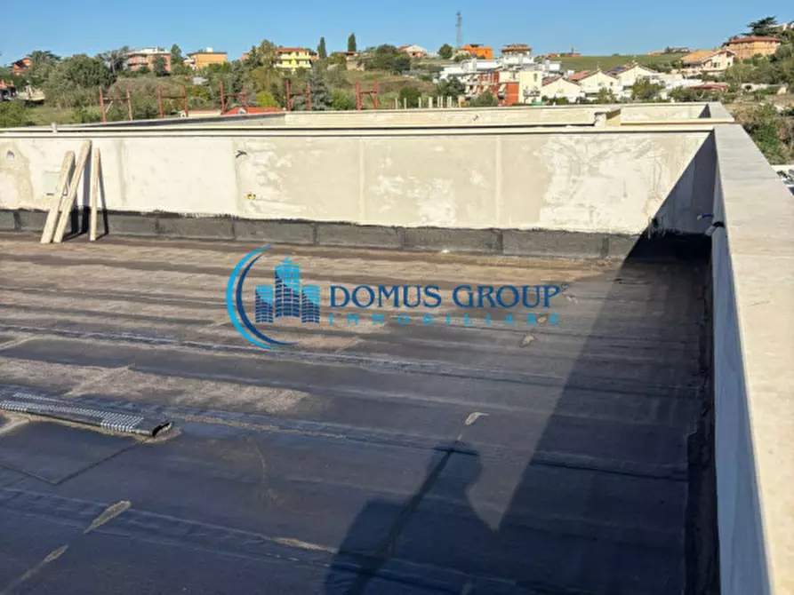 Immagine 124 di Villa in vendita  in Via Beinasco a Roma