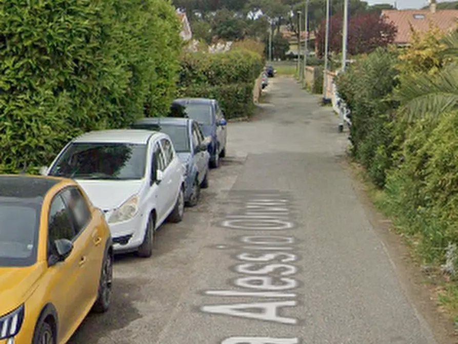 Immagine 6 di Appartamento in vendita  in Via Alessio Olivieri a Roma