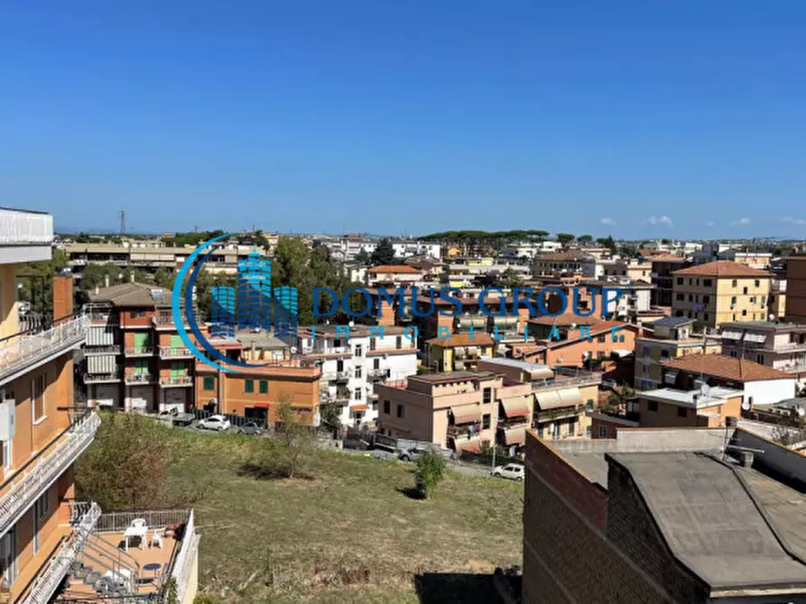 Immagine 34 di Appartamento in vendita  in Via Salussola a Roma