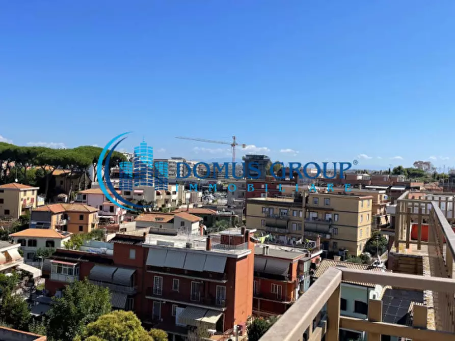 Immagine 35 di Appartamento in vendita  in Via Salussola a Roma