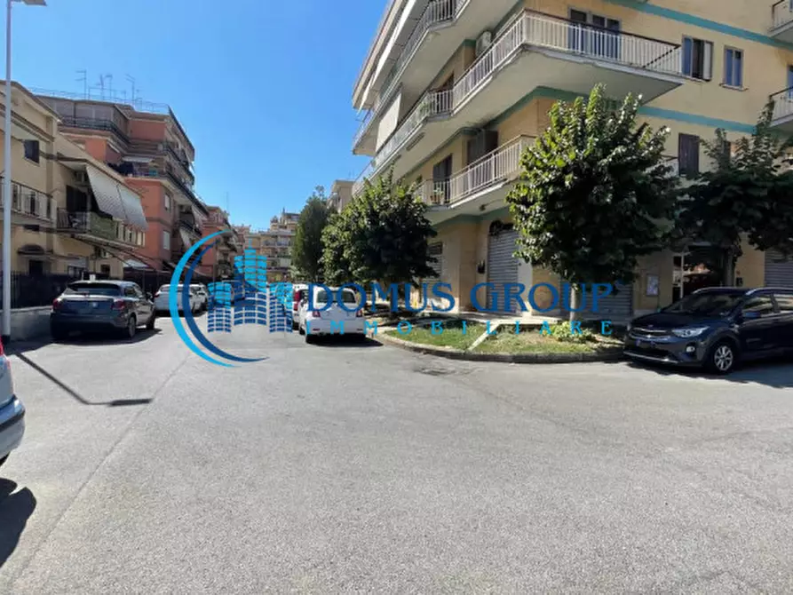 Immagine 36 di Appartamento in vendita  in Via Salussola a Roma