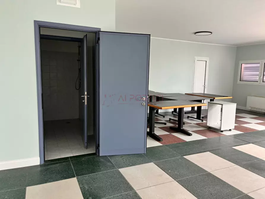 Immagine 16 di Capannone industriale in affitto  in via g. galilei a Codevigo