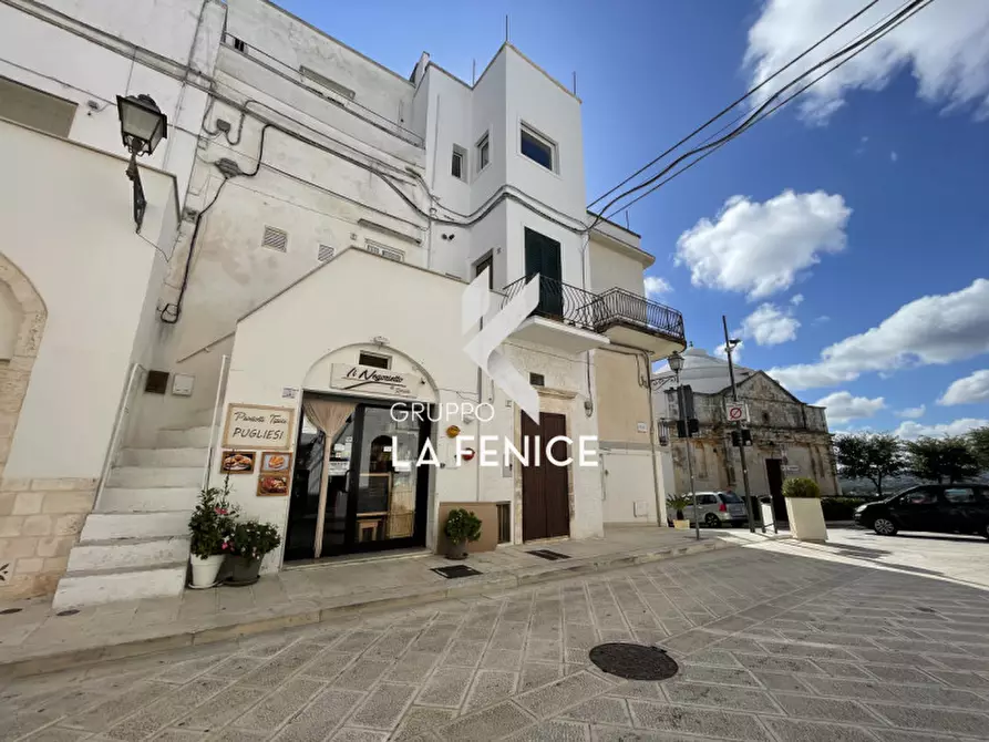 Immagine 4 di Attività commerciale in vendita  a Cisternino