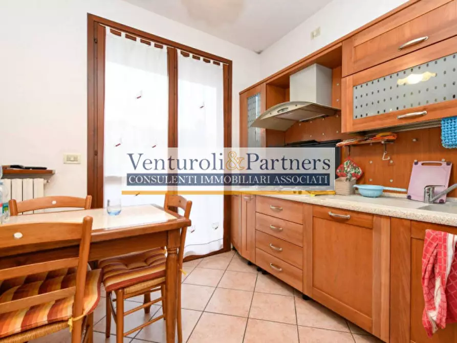 Immagine 5 di Appartamento in vendita  in Via A. Cucani a Soiano Del Lago