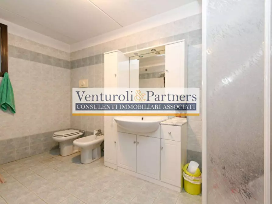 Immagine 12 di Appartamento in vendita  in Via A. Cucani a Soiano Del Lago