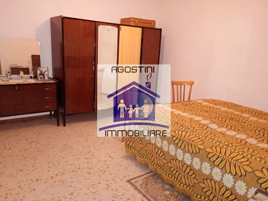 Immagine 12 di Casa indipendente in vendita  a Valle Castellana