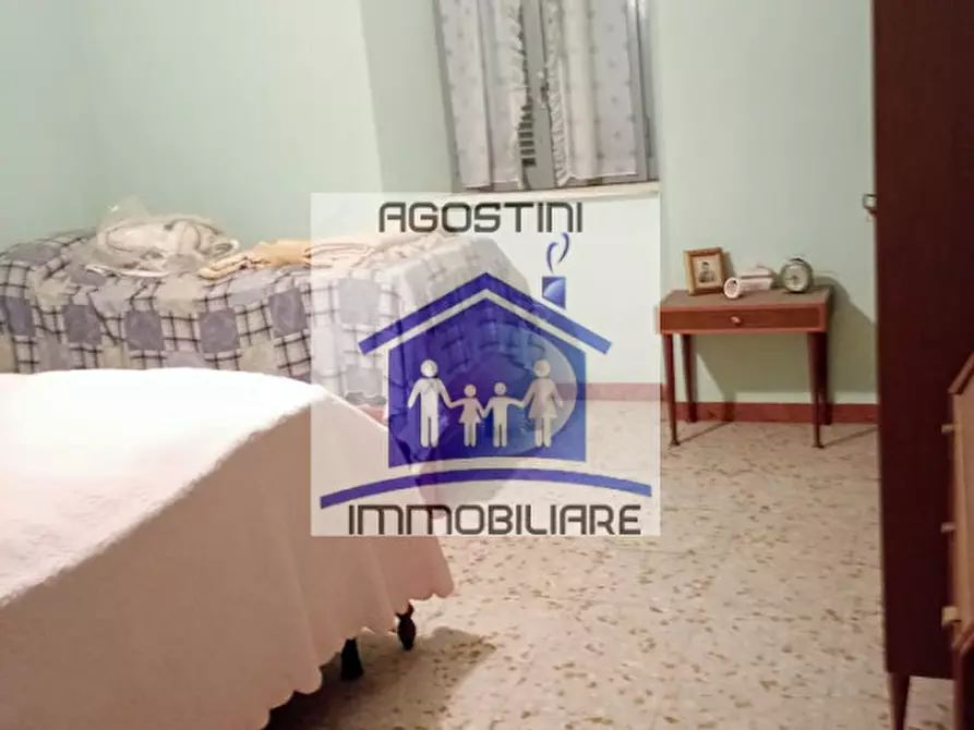 Immagine 22 di Casa indipendente in vendita  a Valle Castellana