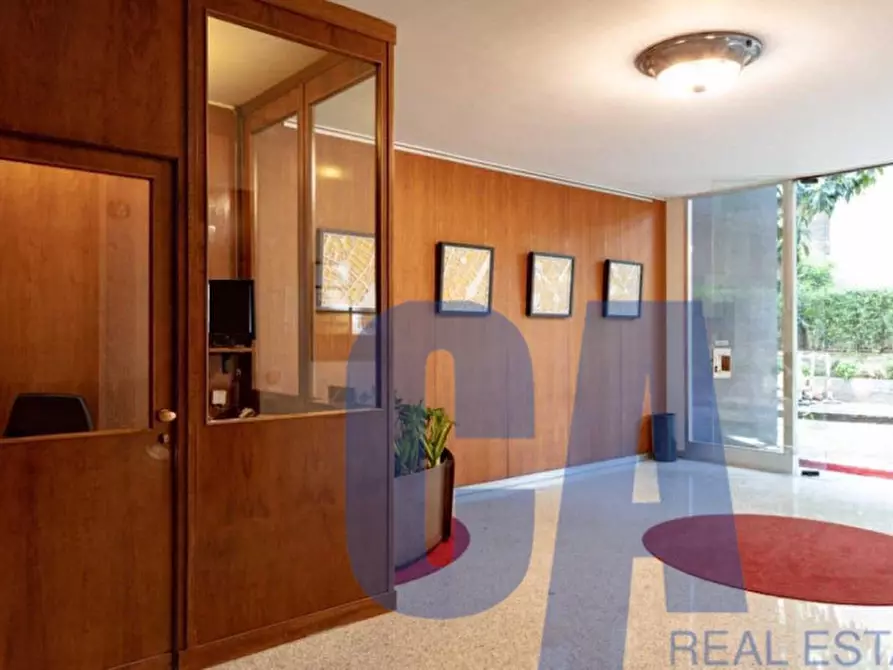 Immagine 2 di Ufficio in affitto  in PIAZZA CARBONARI a Milano