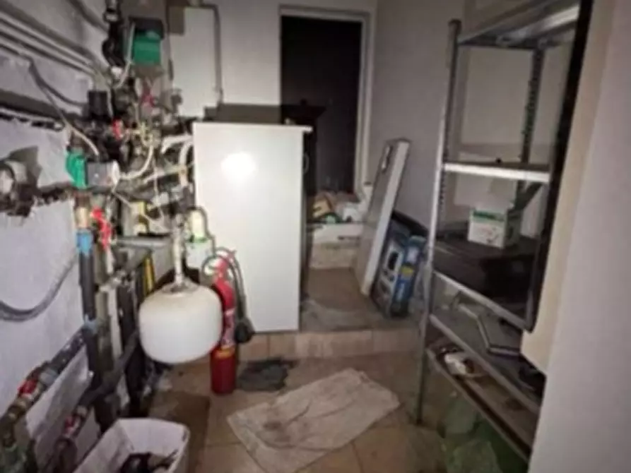 Immagine 32 di Villa in vendita  in VIA MONTE BALDO 10 a Lavagno