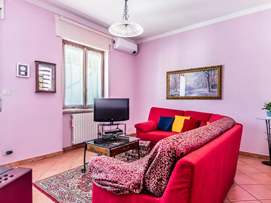 Immagine 3 di Appartamento in vendita  in VIA BEL GIOIOSO 22 a Torre De' Negri