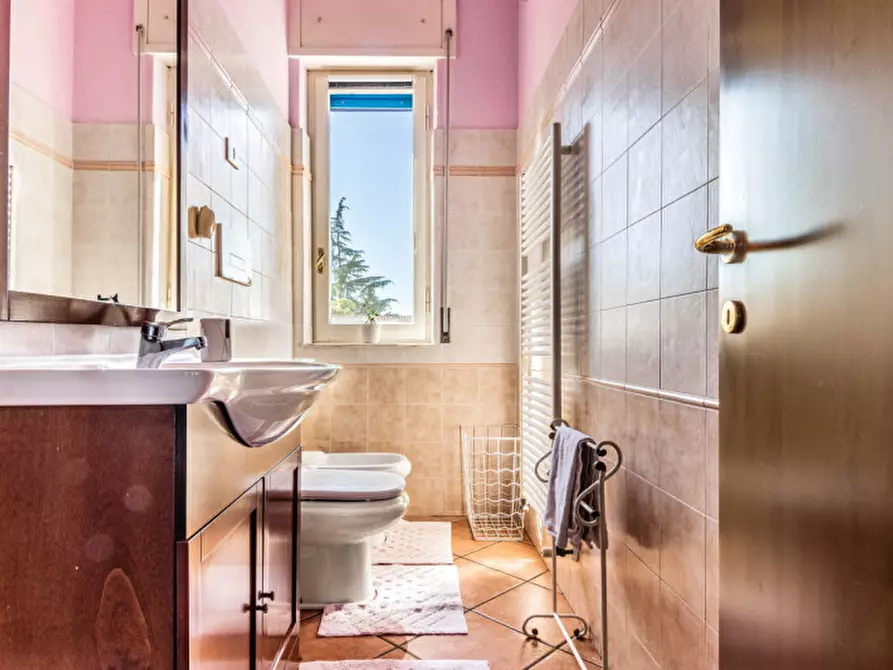 Immagine 11 di Appartamento in vendita  in VIA BEL GIOIOSO 22 a Torre De' Negri