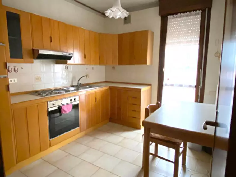 Immagine 2 di Attico in vendita  a Rovigo