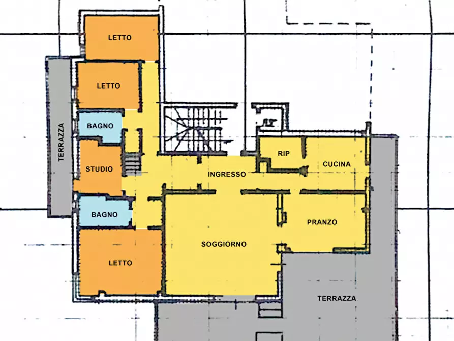 Immagine 19 di Attico in vendita  a Rovigo