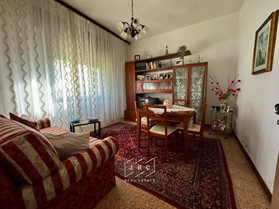 Immagine 2 di Casa indipendente in vendita  in Via Cristoforo Colombo a Jesolo