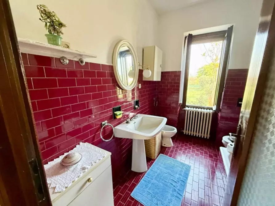 Immagine 11 di Casa indipendente in vendita  in Via Cassetta a Lonato del Garda