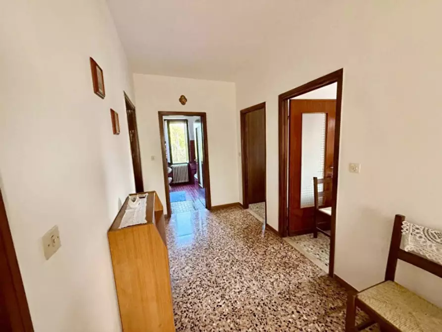 Immagine 15 di Casa indipendente in vendita  in Via Cassetta a Lonato del Garda