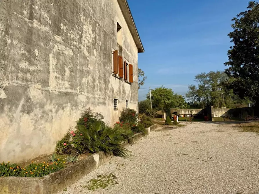 Immagine 24 di Casa indipendente in vendita  in Via Cassetta a Lonato del Garda