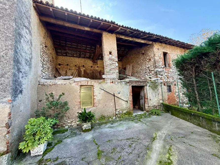 Immagine 25 di Casa indipendente in vendita  in Via Cassetta a Lonato del Garda