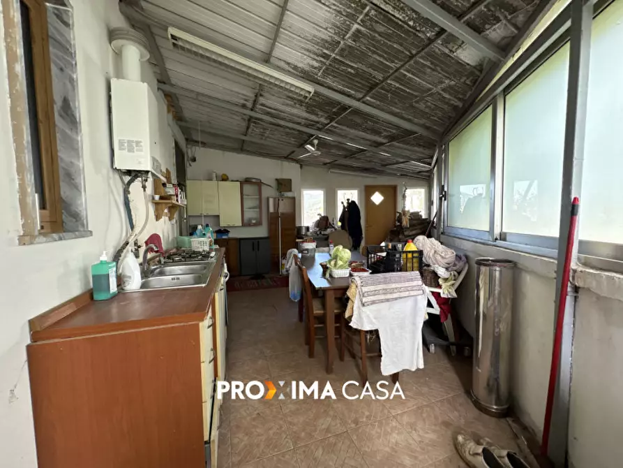 Immagine 23 di Appartamento in vendita  in Via Monsignor Toriello 13 a Montecorvino Pugliano