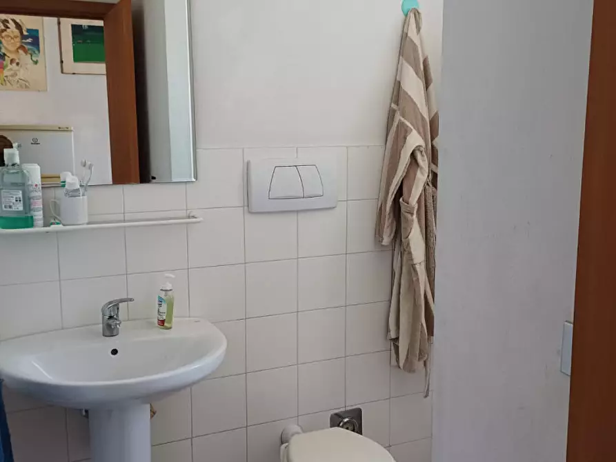 Immagine 6 di Appartamento in affitto  in Via Santa Giulia 25 a Torino